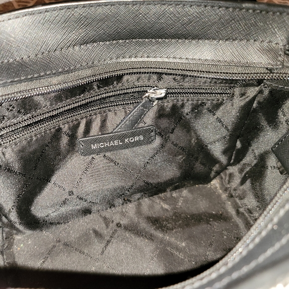 ❌SOLD❌Small MK Selma - Picture 3 of 9